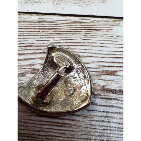 Vintage Clip On Earrings - Silver Tone & Black Retro - Picture 5 of 9